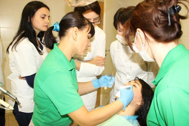 Education in the school of practical periodontics