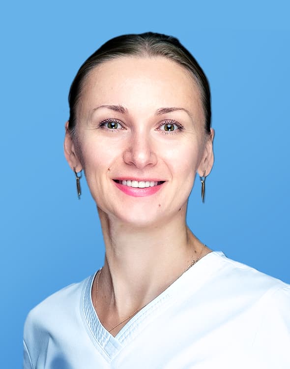 MARYNA STAVYARSKA Dental Therapist
