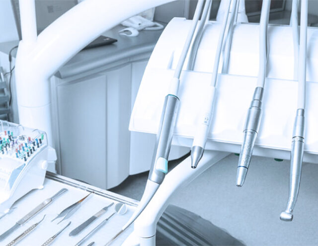 Dental equipment with tools