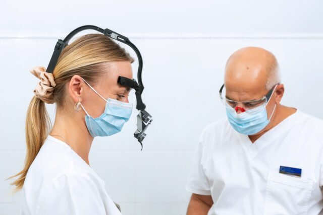 Sedation dentistry (sleep dentistry). Illustrative image